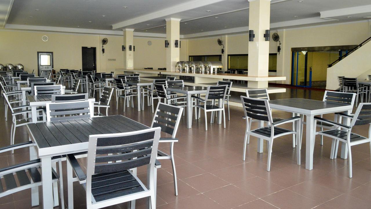 Uni Beach Hotel 庞岸达兰 外观 照片